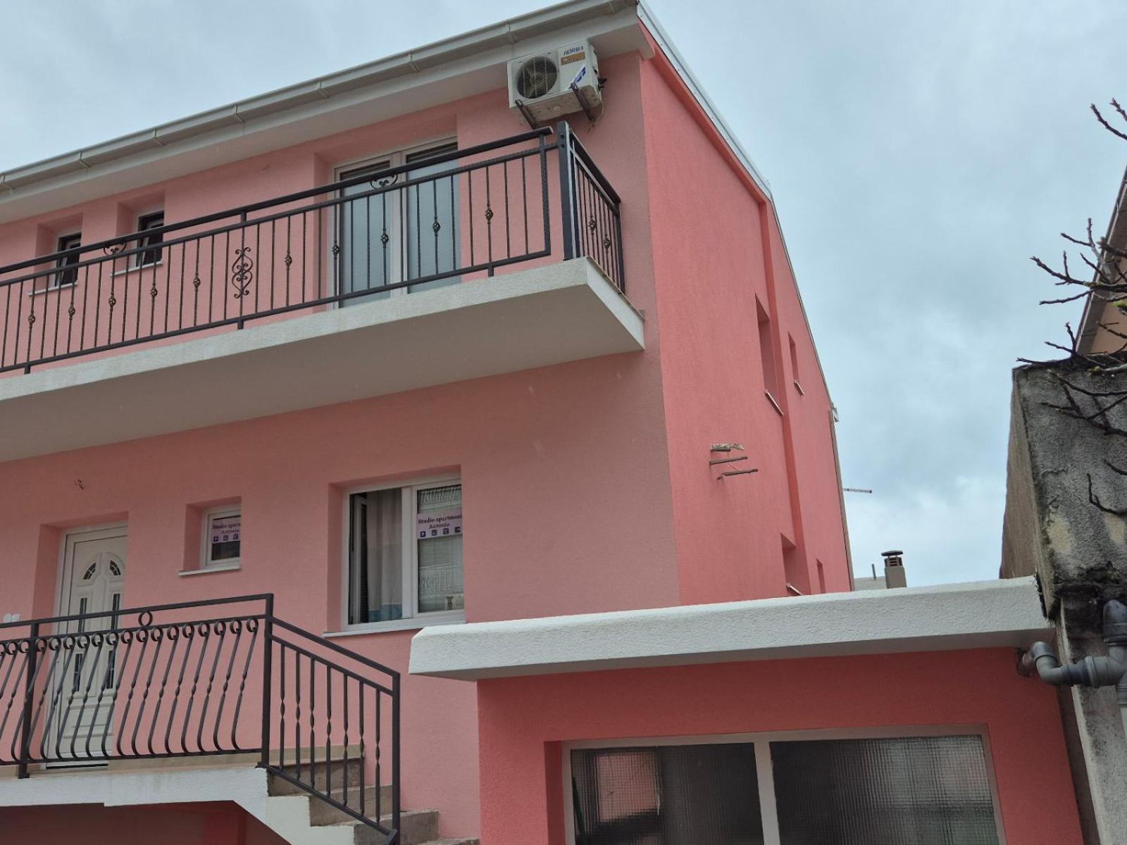 Studio Apartments Antonio Makarska Ngoại thất bức ảnh