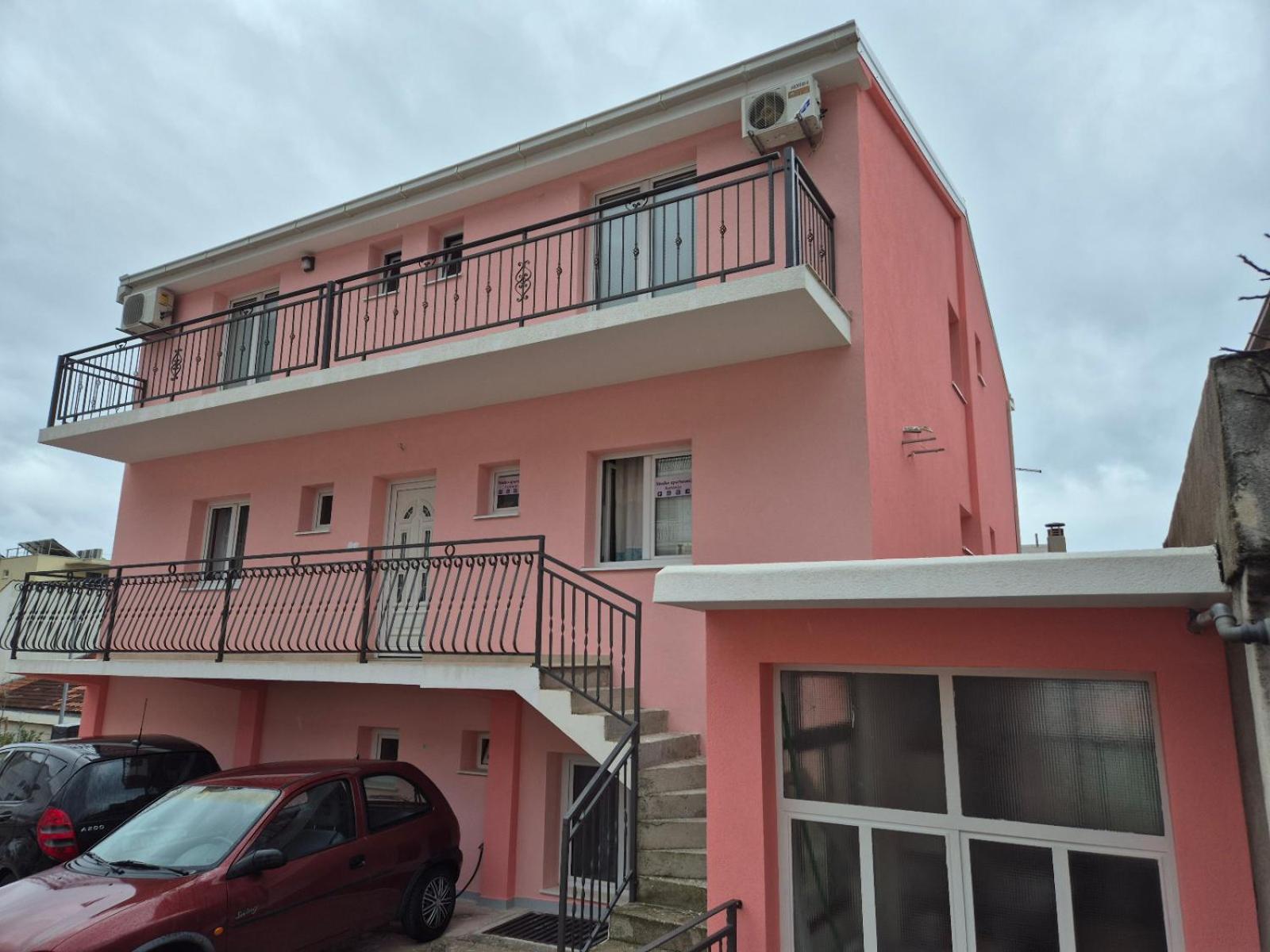 Studio Apartments Antonio Makarska Ngoại thất bức ảnh