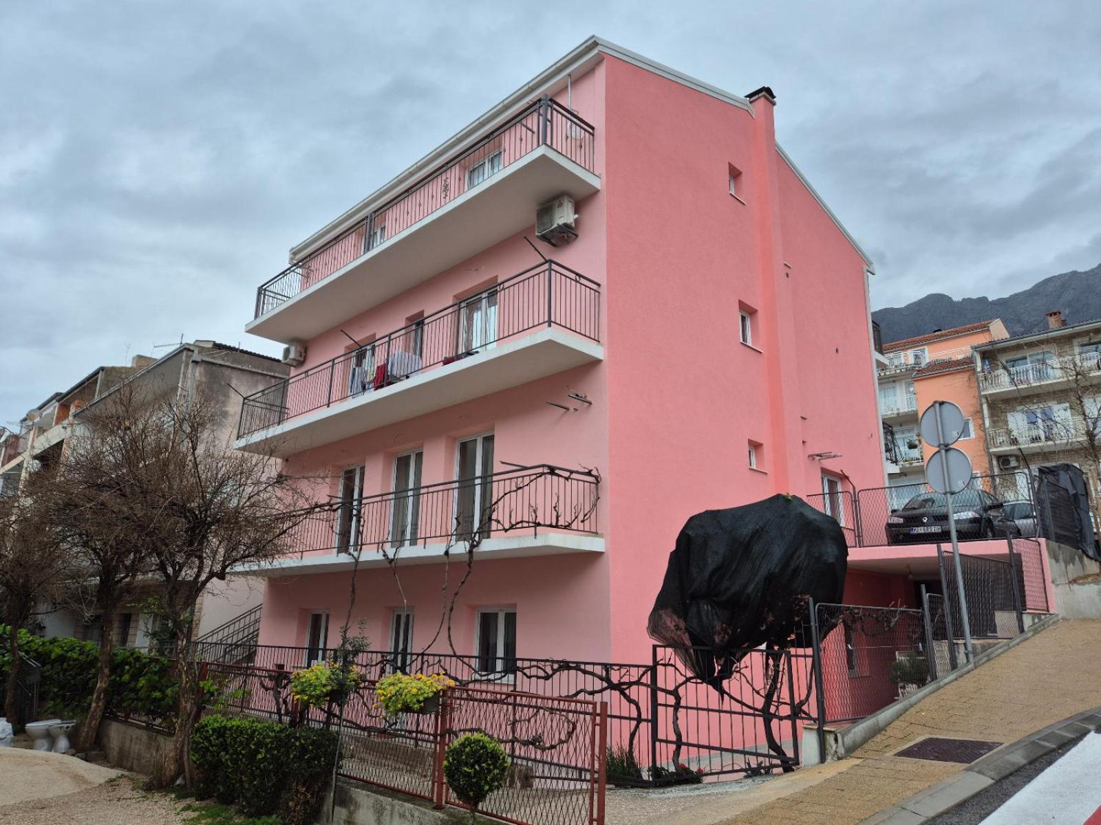 Studio Apartments Antonio Makarska Ngoại thất bức ảnh