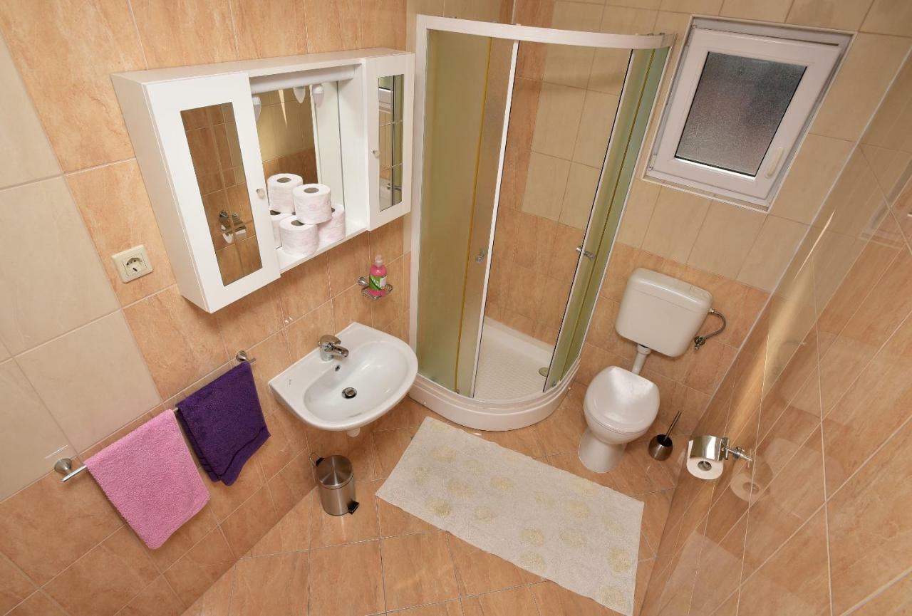 Studio Apartments Antonio Makarska Ngoại thất bức ảnh