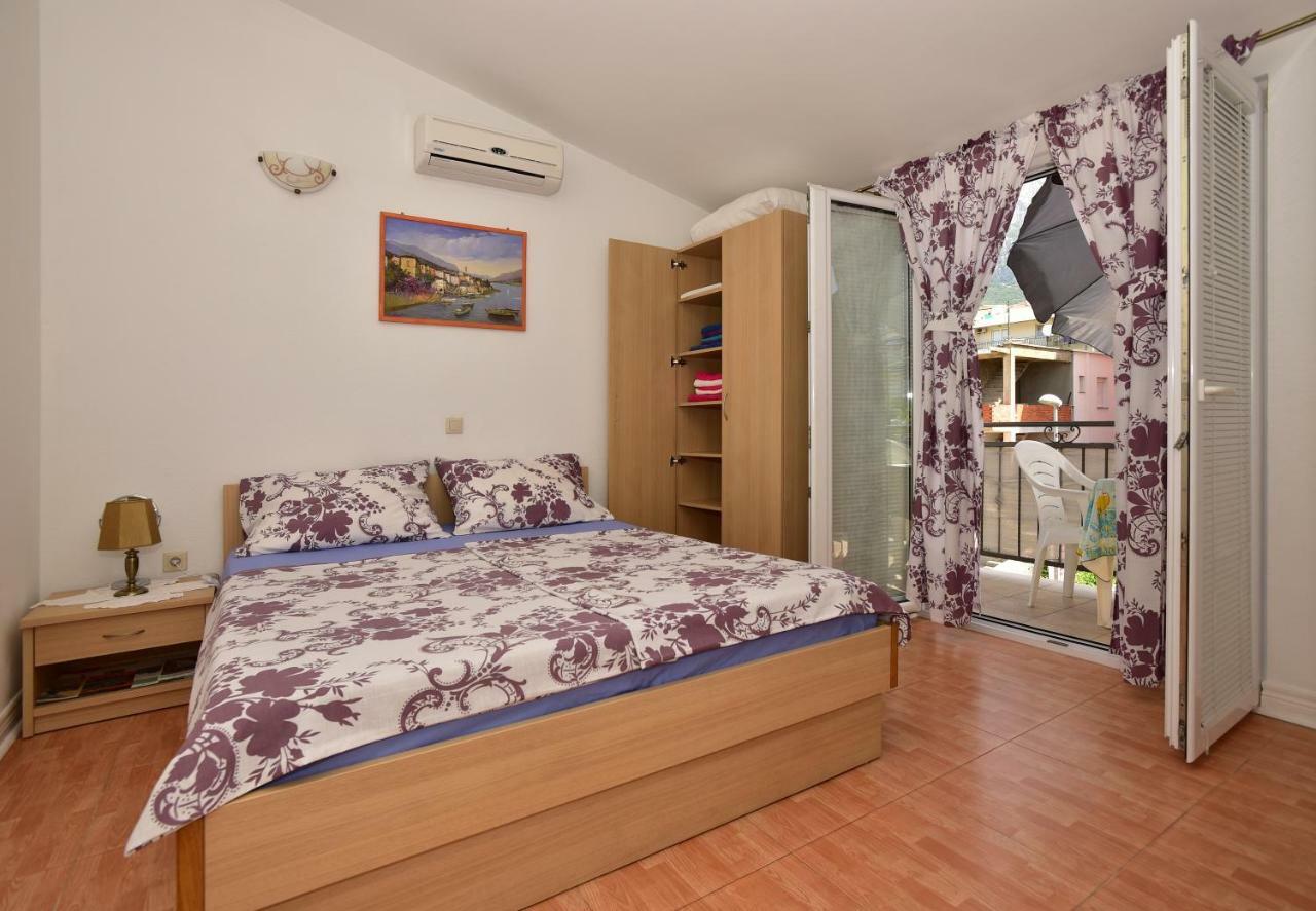 Studio Apartments Antonio Makarska Ngoại thất bức ảnh