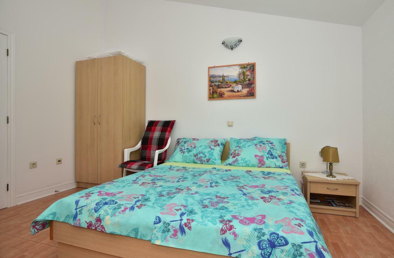 Studio Apartments Antonio Makarska Ngoại thất bức ảnh