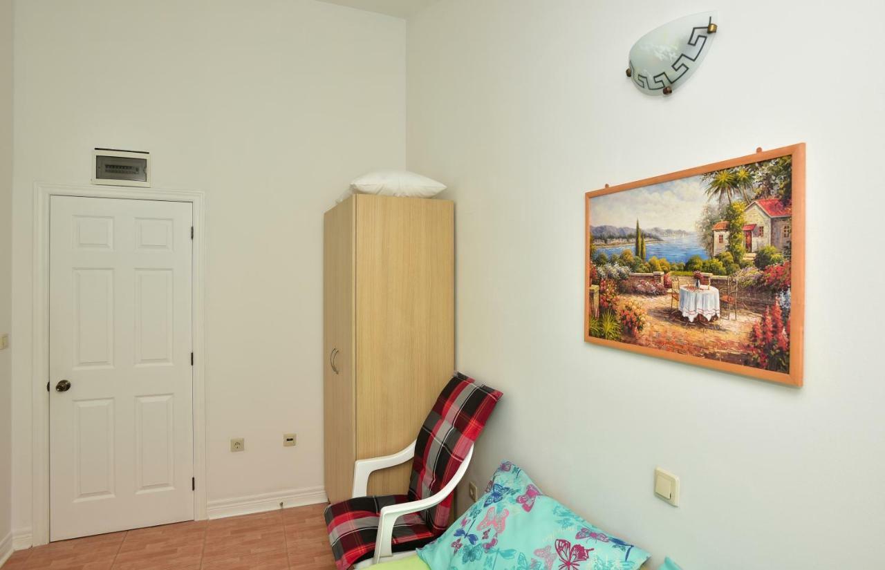 Studio Apartments Antonio Makarska Ngoại thất bức ảnh